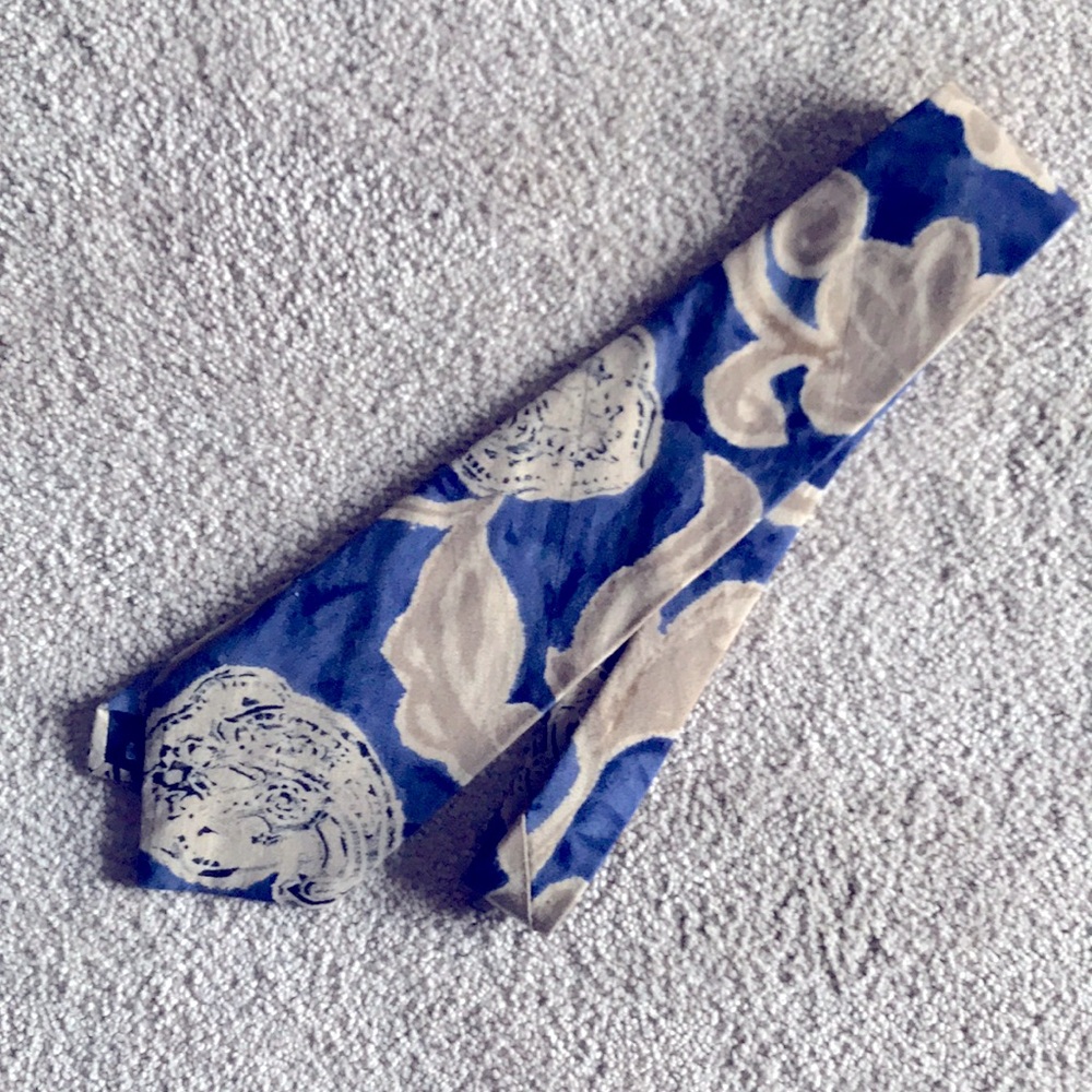 Forte Blue and Beige Tie Blue and Beige 
made in USA Classic Vintage